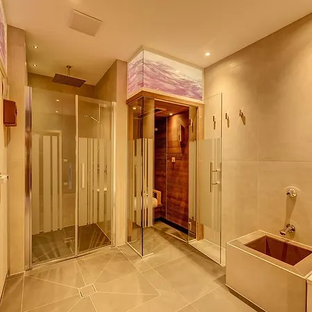Hotel Garni Kessler 3*