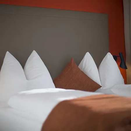 Hotel Garni Kessler Tirolo